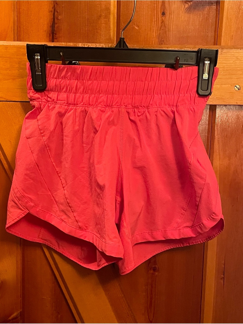 lululemon Coral-Salmon Track Athletic Running Shorts With Liner Women’s Size 2